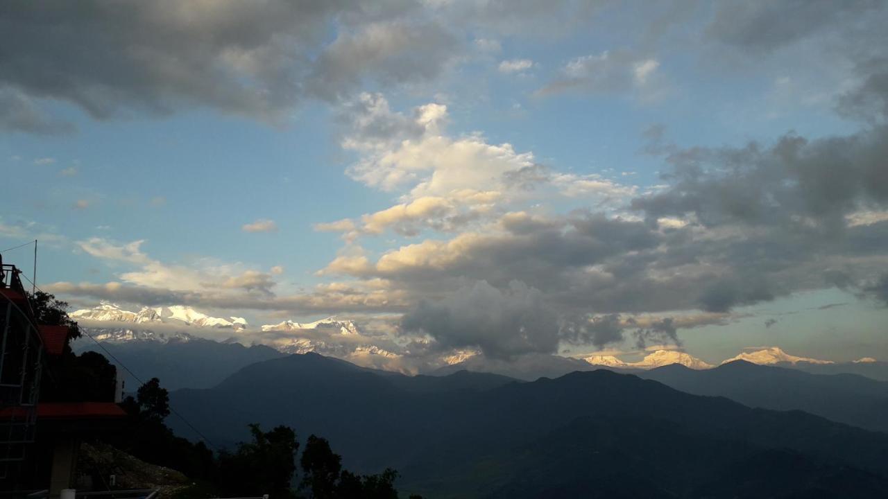 Himalayan Crown Lodge Покхара Экстерьер фото